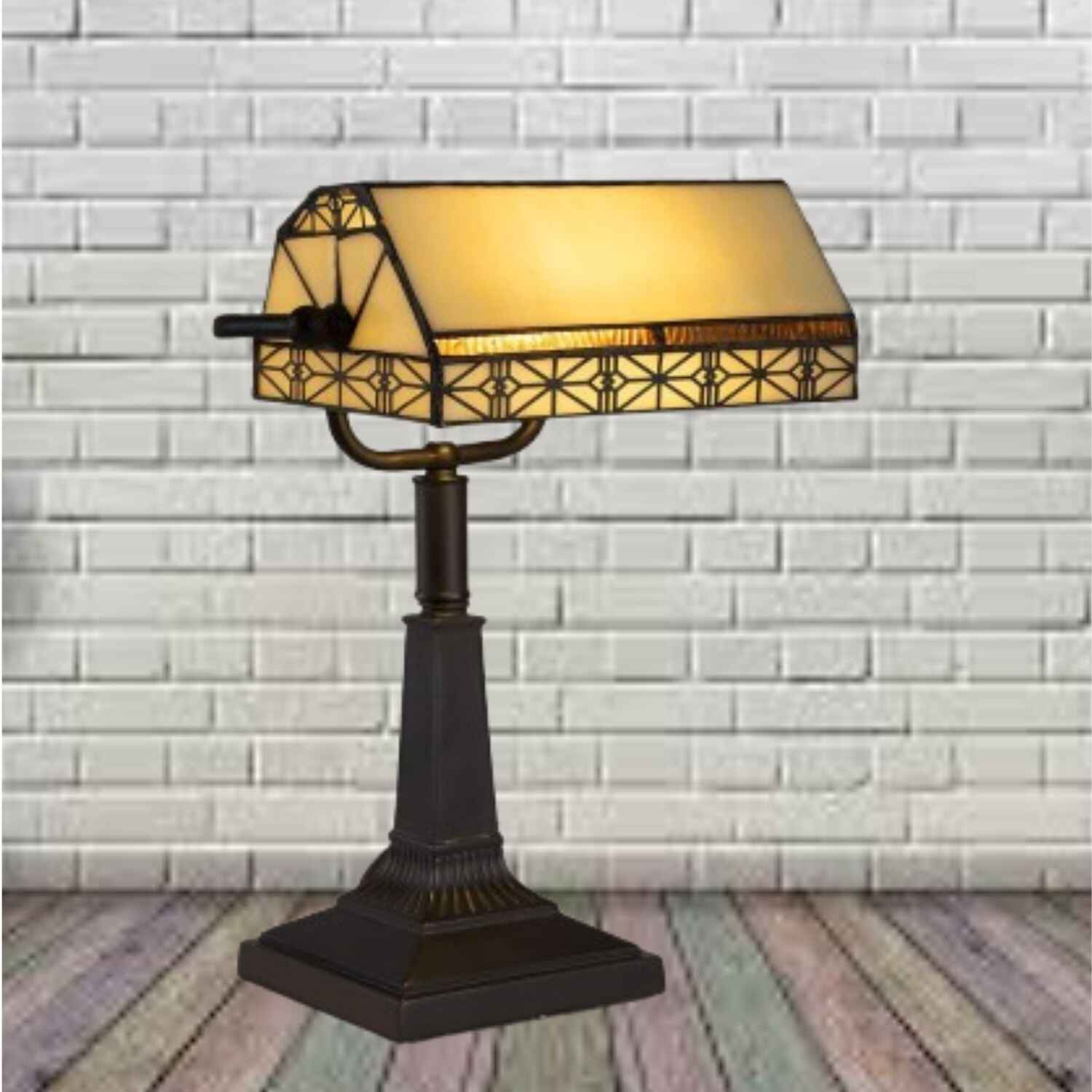 Lavish Home Tiffany-Style Bankers Lamp